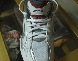 Bán lô giày Yonex SH1109 VNXK 