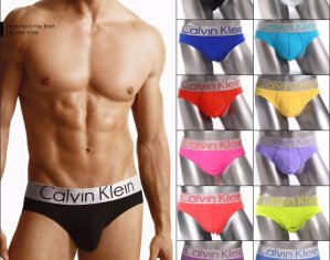 Cần mua buôn quần Boxer - briefs của Calvin Klein (chất lượng cao)
