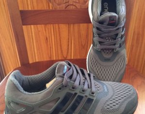 Thanh lý 4 đôi Adidas Energy Boost (Super Fake) cho Shop giày nào cần